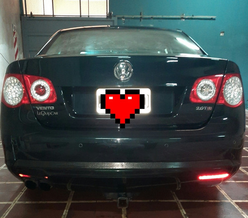 Volkswagen Vento 2.0 T Fsi Elegance 2011