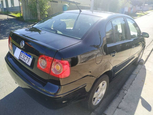 Volkswagen Polo Sedan 2012 1.6 Vht Comfortline Total Flex 4p