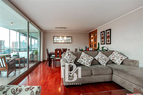 Departamento En Venta De 4 Dorm. En Las Condes