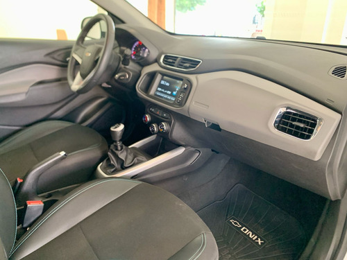 Chevrolet Onix 1.4 Lt 98cv
