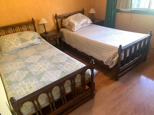 Casa En Venta De 5 Dorm. En Olmué