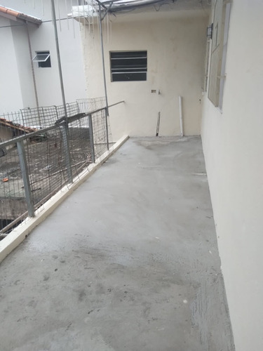 Imóvel Com 3 Dorms, 1125m2 E 2 Vagas De Garagem À Venda - J
