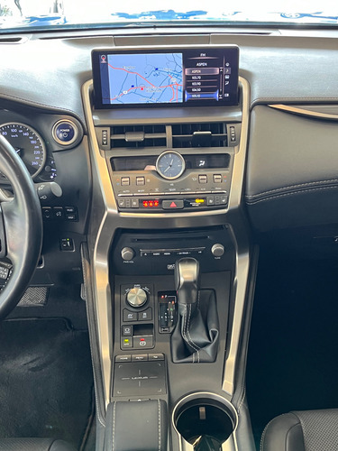 Lexus NX 2.5 300H Luxury
