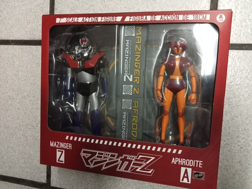 Mazinger Z Y Afrodita  De 18 Cm De Alto Sd Toys 