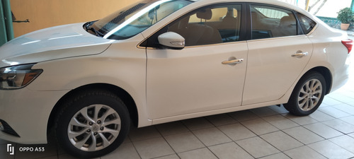 Nissan Sentra 1.8 Advance Cvt