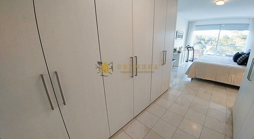 Apartamento En Primera Linea - Consulte!!!!!!- Ref: 2441