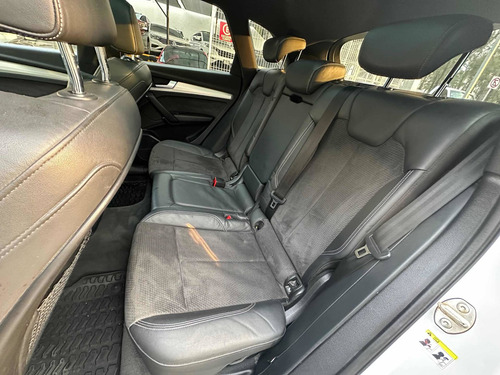 Audi Q5 2.0 L T S Line Dsg