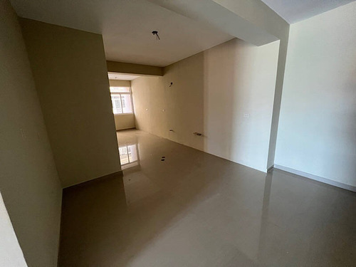 Imagen 8 de 14 de Apartamento En Venta En Mañongo