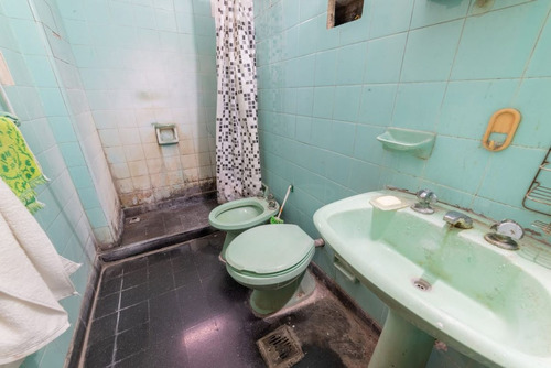 Venta Dpto De 3 Dormitorios Barrio Sur A Reciclar