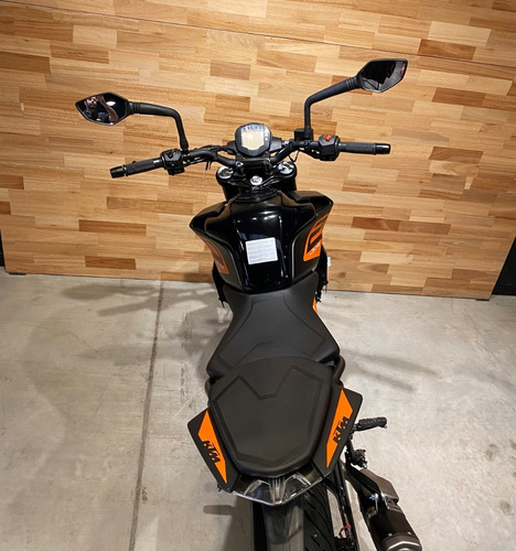 Imagen 13 de 15 de Ktm Duke 250 0km
