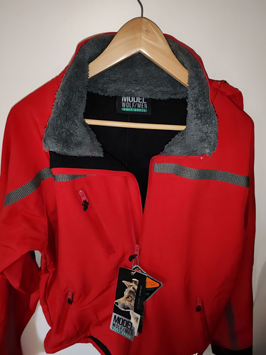 Parka Hardwork Roja Modelo Wolf Hombre