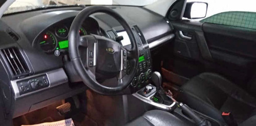 Imagem 2 de 9 de Land Rover Freelander 2009 3.2 Se 5p