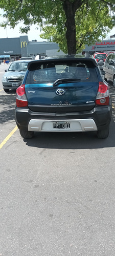 Toyota Etios 1.5 Cross