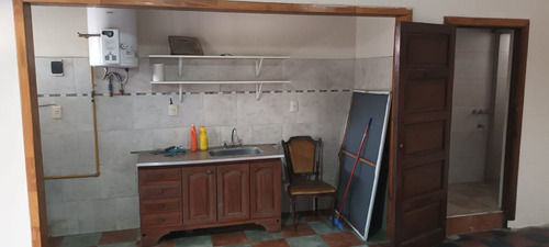Venta Casa 5 Ambientes Quilmes C/ Cochera Y Galpon