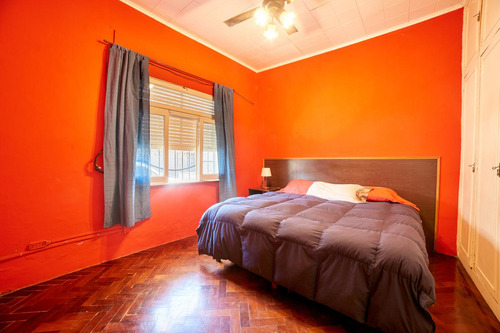 Venta - Casa - 6 Ambientes - Quincho - Patio - Barracas