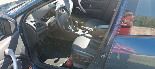 Renault Mégane III 2.0 Luxe R1