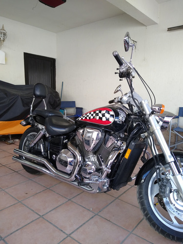Honda Vtx 1800cc Súper Equipada Pocas Millas