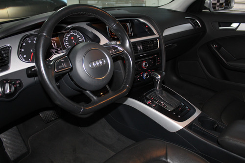Audi A4 1.8 Tfsi Ambiente Multitronic 4p