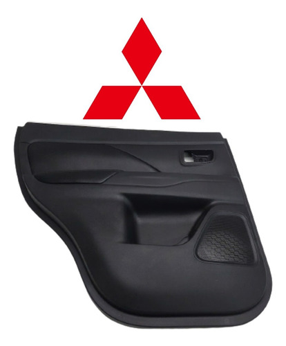 Forro De Porta Traseira Esquerda Mitsubishi Outlander 