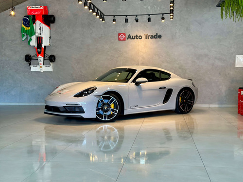 Porsche 718 cayman 4.0