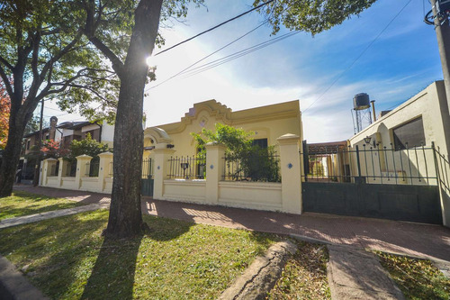 Casa En Venta En Alberdi