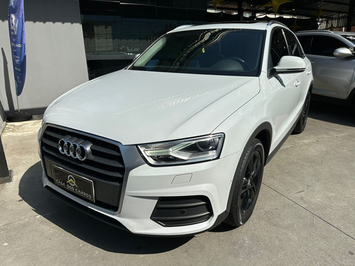 Audi Q3 1.4 Tfsi Ambiente Flex S-tronic 5p