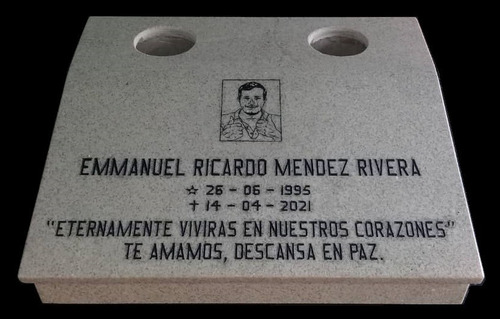 Imagen 8 de 10 de Lapidas Funerarias Talladas Con Imagen La Virgen Del Carmen