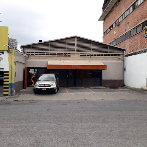 Imagen 4 de 4 de A La Venta Gran Galpón Centrico En Los Ruices-3 Locales-1500m²-jp
