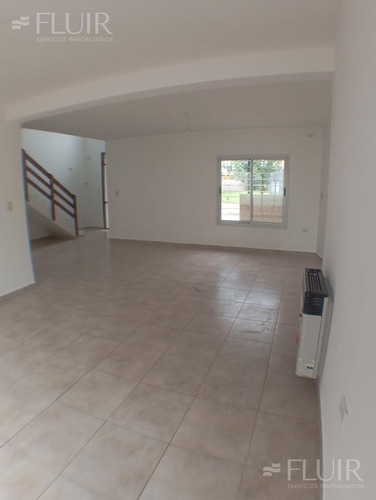 Alquilo Duplex 3dorm En Nuevo Poeta Lugones Patio Con Asador