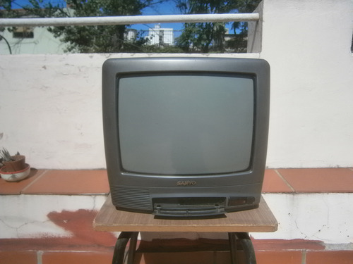 Tv 14 Sanyo C14lt13m Con Control Remoto --leer--texto (Usado)