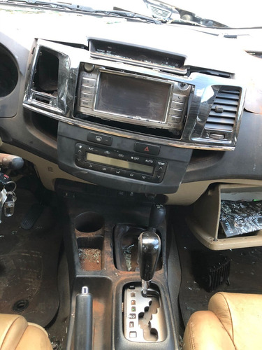 Sucata Hilux Sw4 3.0 2015 4x4 Aut. Diesel - Rs Auto Peças