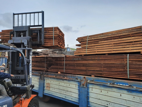 Madera De Laurel Amarillo En 1 ,1.5,2 Y 3 De Espesor, Por P2
