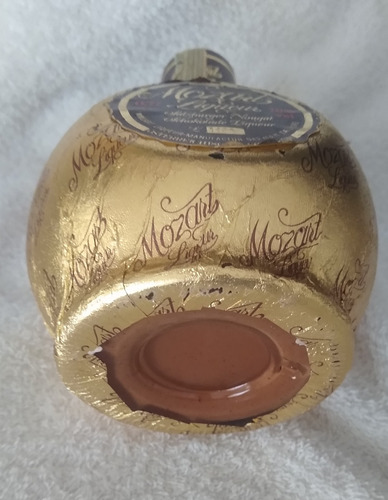 Botella Vacía Licor Mozart Chocolate Cream (austriaco) (Usado)