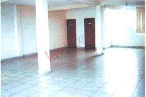 Edificio En Renta / Colonia Las Misiones / Querétaro