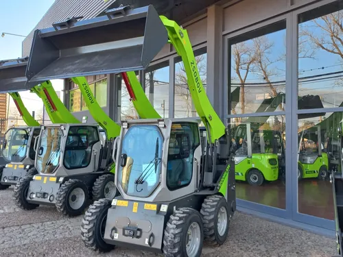Minicargadora Zoomlion Zs080v
