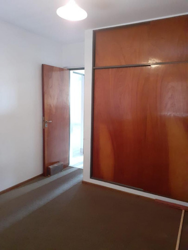 Imagen 10 de 12 de En Venta! Dpto 2 Dorm. En Calle 9 De Julio!