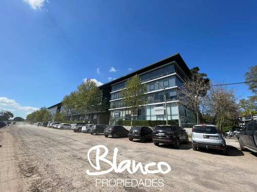 Imagen 8 de 27 de Studio En Venta En Edificio Agora Iii - Pilar