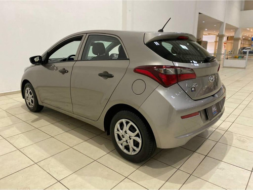 Imagem 6 de 14 de Hyundai Hb20 1.0 Unique