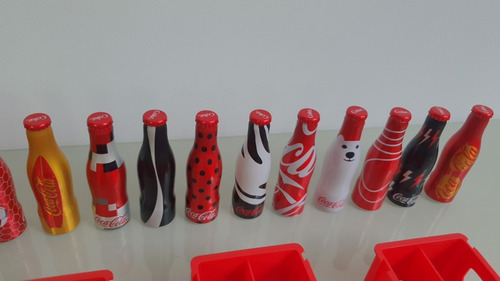 Coleção Completa Com 15 Garrafa Miniatura Coca Cola + Caixas