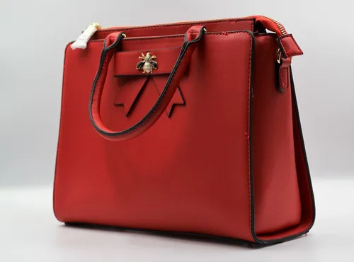 La terre cheap fashion vegan