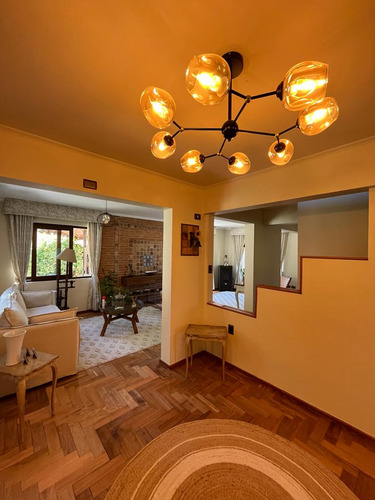Oportunidad Única: Casa Semi-amoblada En Lomas De San Seba