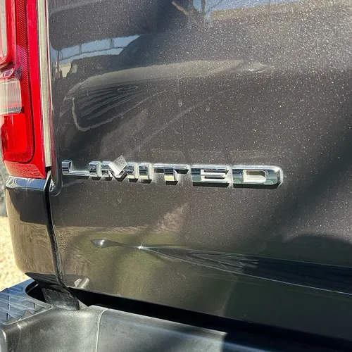 RAM Ram 1500 5.7 Hemi Limited 4X4 At