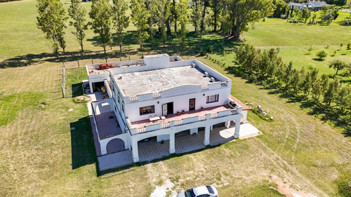 Venta De Casa En Barrio Estancia De La Macarena