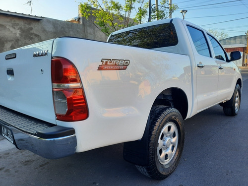 Imagen 7 de 19 de Toyota Hilux Dx 2.5 Doble Cabina