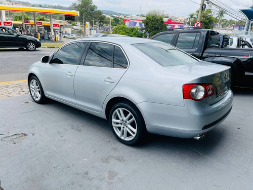 Imagem 6 de 15 de Volkswagen Jetta 2.5 I 20v 170cv Gasolina 4p Tiptronic
