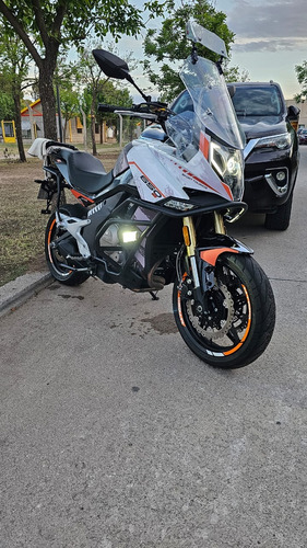 Cf Moto 650 Mt Única Por Su Estado Accesorios