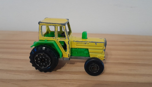 Tractor 208 Majorette Francia 