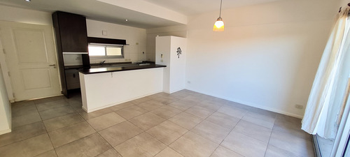 Imagen 4 de 19 de Departamento En Venta En Tigre, G.b.a. Zona Norte, Argentina