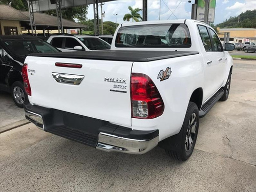 Toyota Hilux 2.8 D-4d Turbo Cd Srx 4x4