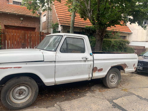 Ford F-100 3.6 Std